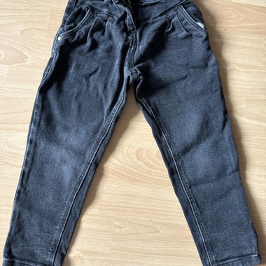 Jeans nero per bambino 4 anni