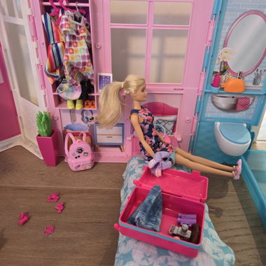 Barbie Dollhouse Set