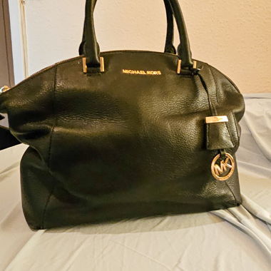 Michael Kors Handtasche schwarz