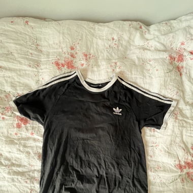 Adidas T-Shirt