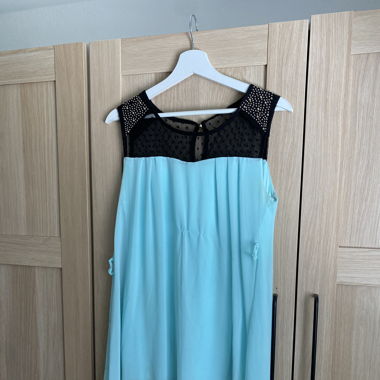 Kleid