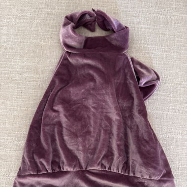 Backless halter neck lilac velvet top