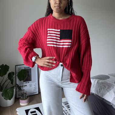 Roter Strickpullover