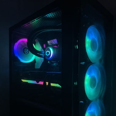CUSTOM GAMING PC