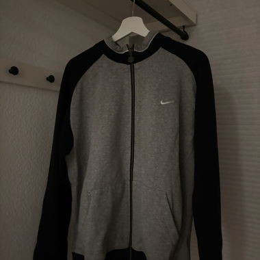 Veste à capuche zippée Nike gris/noir