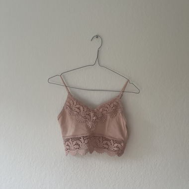 Crop Top mit Spitze