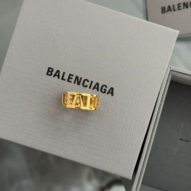 Balenciaga Ring 