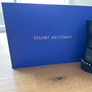 Stuart Weitzman Sondra