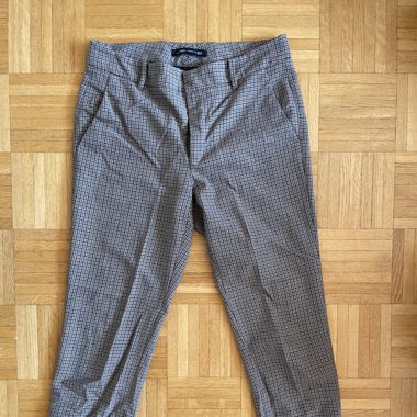 pantalon tailleur coupe cigarette