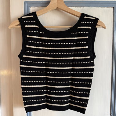 Top smanicato Sandro a righe nero e beige