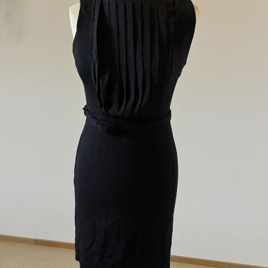Abito a tubino elegante nero