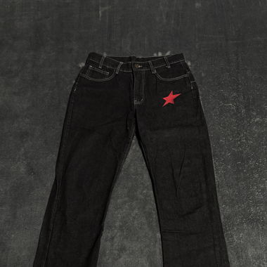 Baggy Jeans mit Print