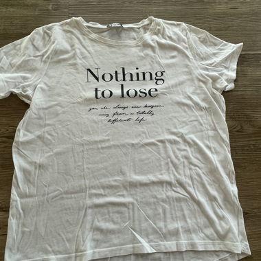 Weisses T-Shirt