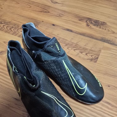 Crampon en fer nike