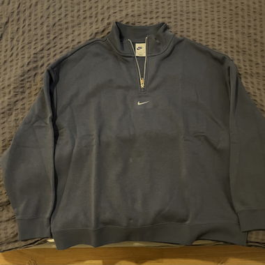 Nike Pullover