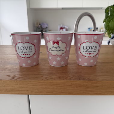 Jeu de 3 mugs décoratifs