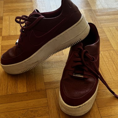 Nike 