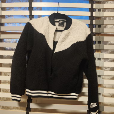 Nike Fleece Jacke schwarz/weiss