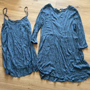 Robe bleue pour femmes avec jupon