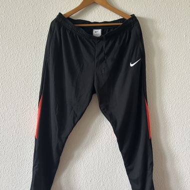 Pantaloni sportivi Nike nero/rosa 
