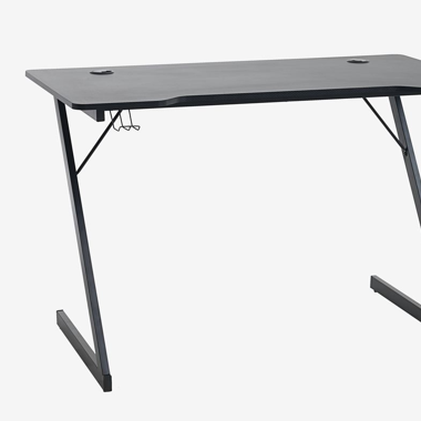 GAMING DESK