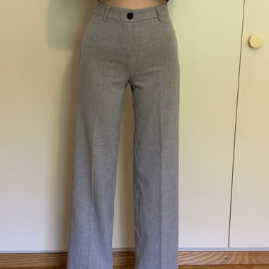 Pantalon gris Bershka