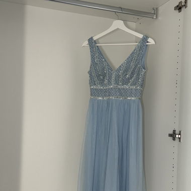 Kleid von Lace & Beads