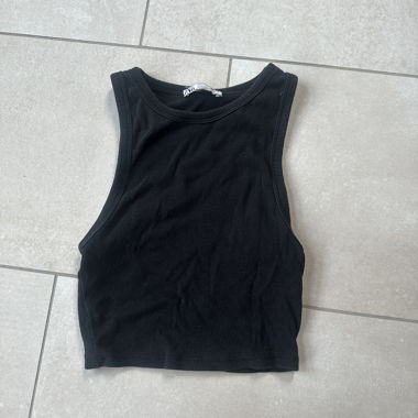 Zara crop top S