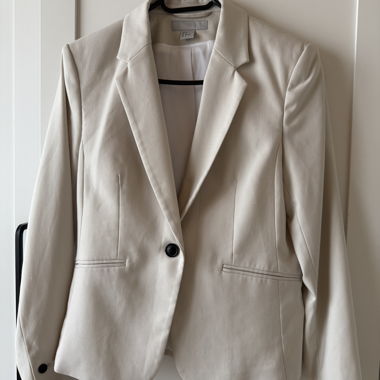 Tailleur da donna con pantaloni