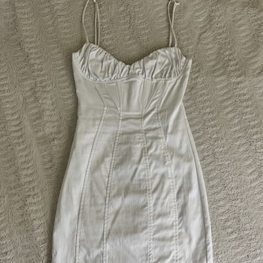 Robe courte blanche 