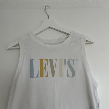 Top Levis 