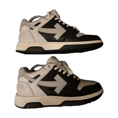 Sneakers bianche e nere taglia 41 IT