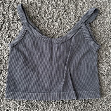 Bauchfreies Top