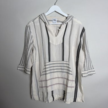 Top con cappuccio a righe Zara