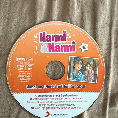 Hanni and Nanni CD (without case)