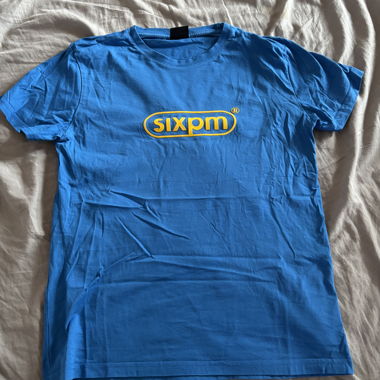 T-shirt 6pm