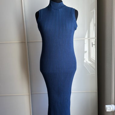 Zara Schlauchkleid blau