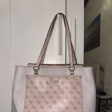 Guess Tasche 