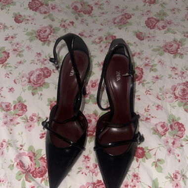Zara high heels Schwarz Matt 1 mal getragen. 