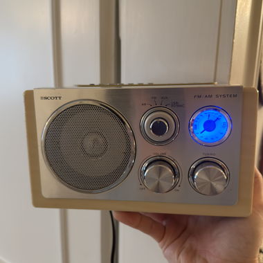 Radio Retro SCOTT