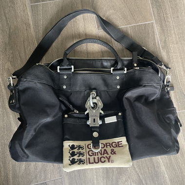 George Gina & Lucy travel bag black