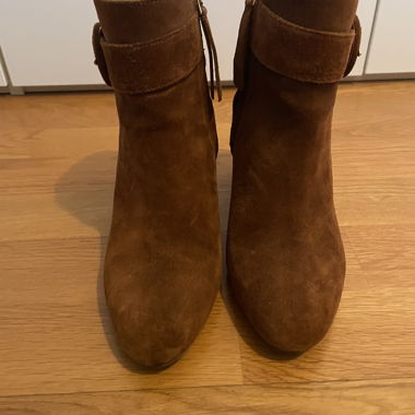 Bobbies bottines en daim, pointure 38