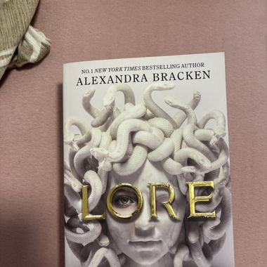  Lore