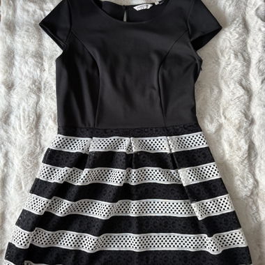 Robe noire Naf Naf taille 42