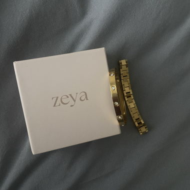 Gold-Colored Bracelet Set by Zeya