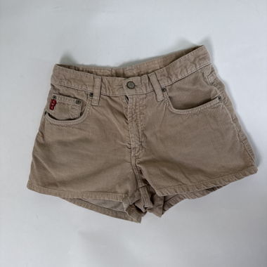 Shorts en velours côtelé beige