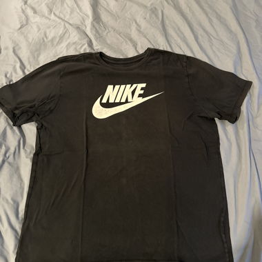 T-shirt Nike