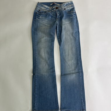 ONLY y2k Stone-Washed Jeans aus blauem Denim