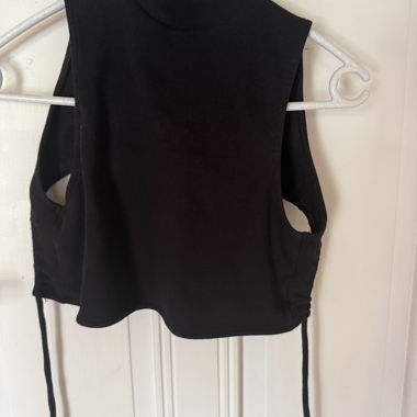 Backless Top