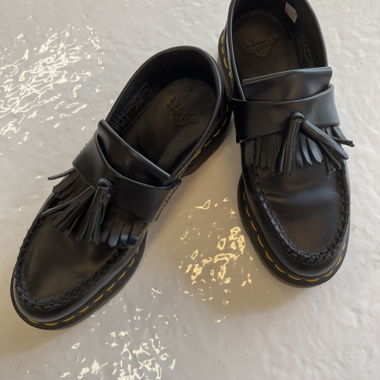Schwarze Leder-Loafer